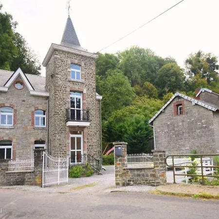 Charming Villa In Harze