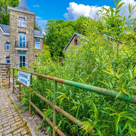Charming Villa In Harze * Harze