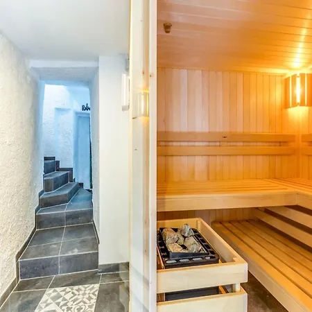Charming Villa In Harze Feriehus