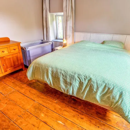Charming Villa In Harze * Harze